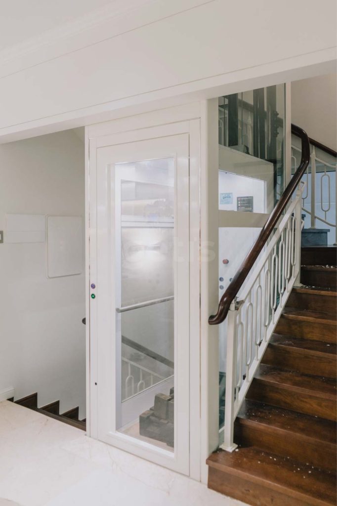 thang máy gia đình không hố pit